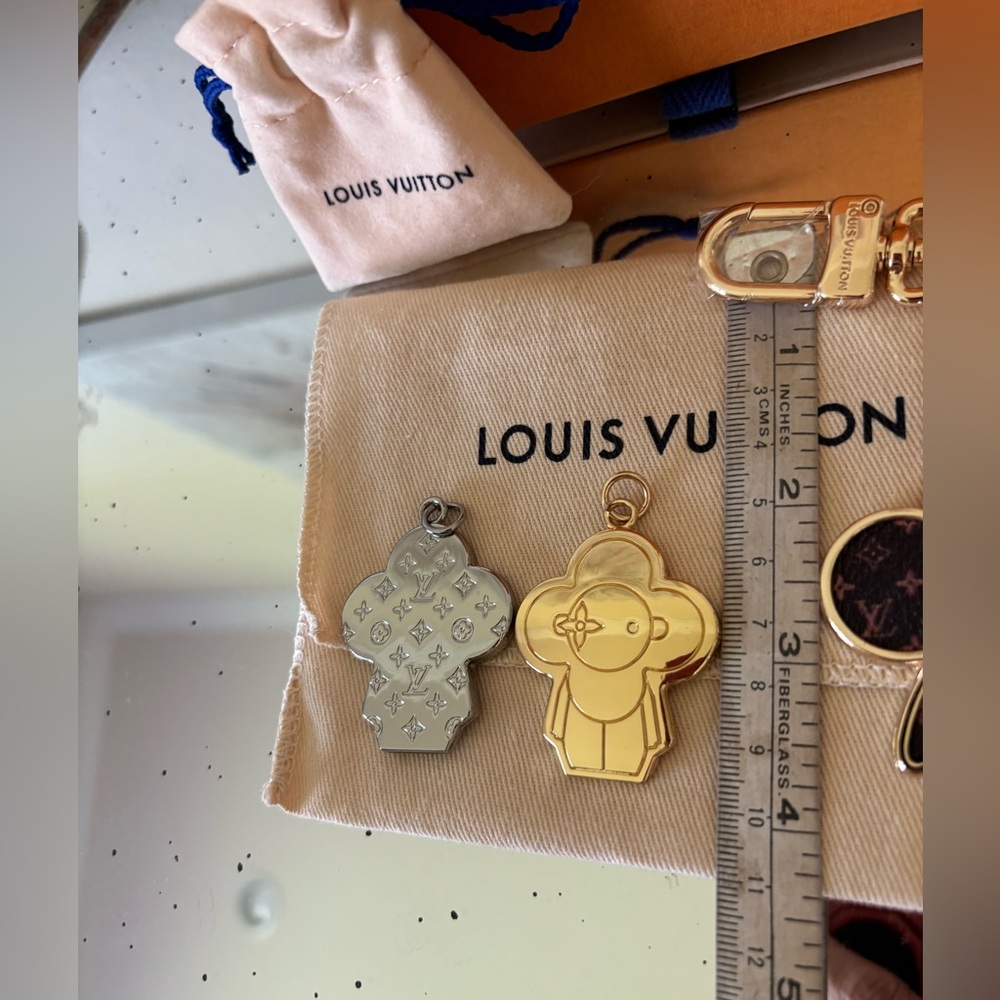 Louis Vuitton Vivienne Gold and Silver Charms with Dug Bag & Box - Picture 4 of 5